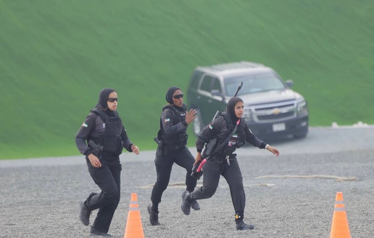 Slideshow Dubai Police Women Only SWAT Team Participates In 2023 UAE   SWAT 1 (2) 